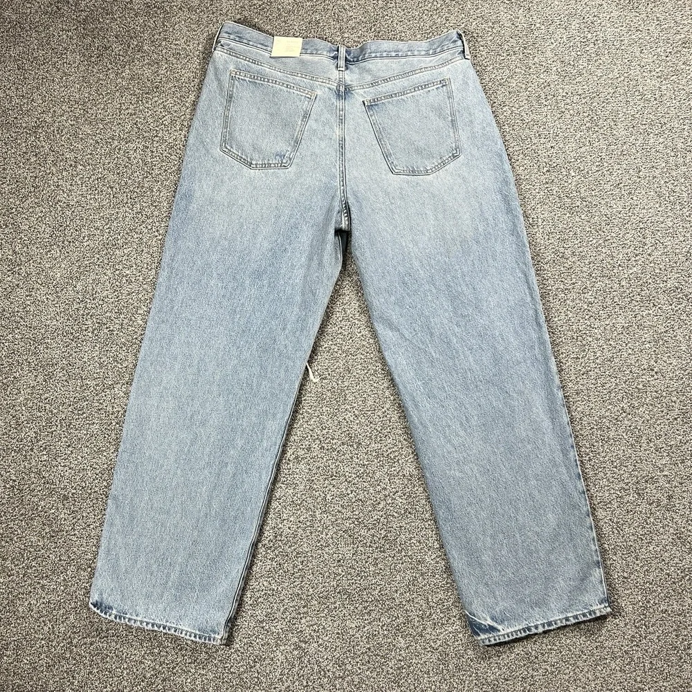 Universal Thread Jeans‎ Womens 16 Blue 90s Baggy Straight Light Wash Denim - Picture 2 of 12